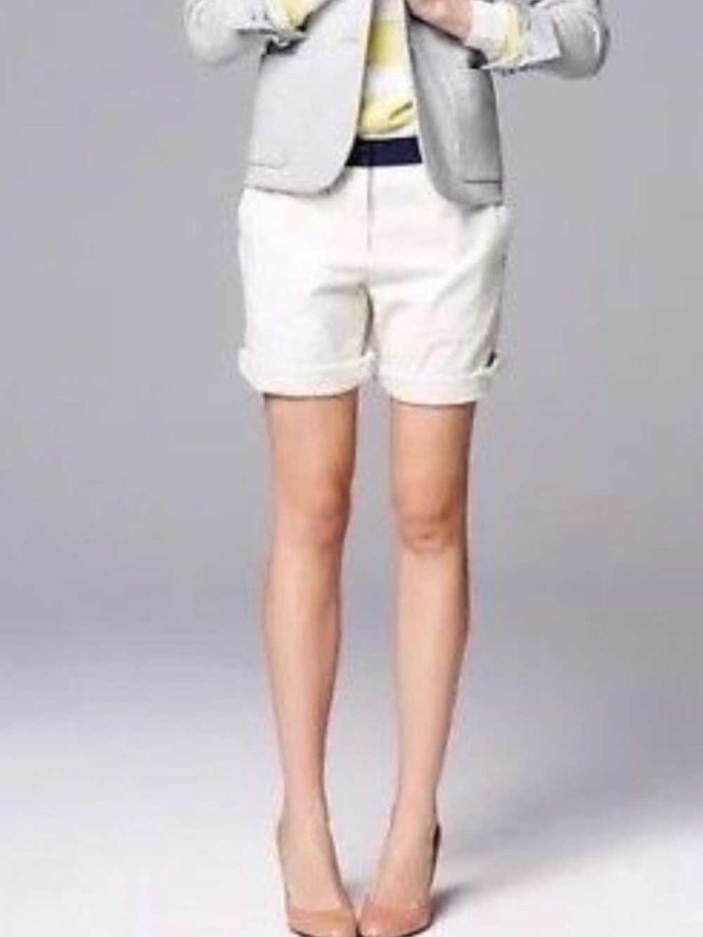 GAP 50% Cotton, 50% Linen White Khakis Boyfriend Roll Up Shorts NEW